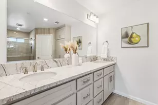 9140 Hensley Wy, Elk Grove, CA 95758 - Photo 9