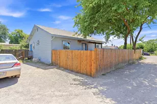 1651 3rd Ave, Olivehurst, CA 95961 - Photo 25
