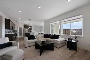 5113 Sunbelt Wy, Roseville, CA 95747 - Photo 1