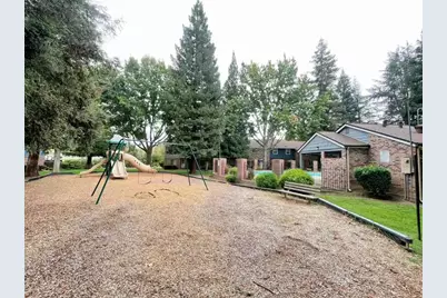 4016 Knoll Top Court, Carmichael, CA 95608 - Photo 33