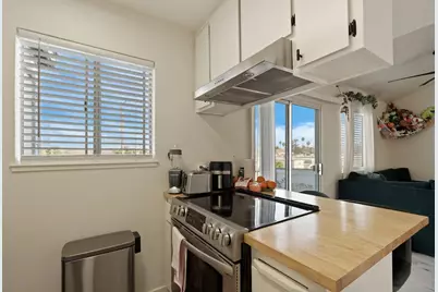 445 Almond Drive #108, Lodi, CA 95240 - Photo 9