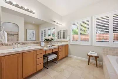 9320 Eagle Springs Place, Roseville, CA 95747 - Photo 31