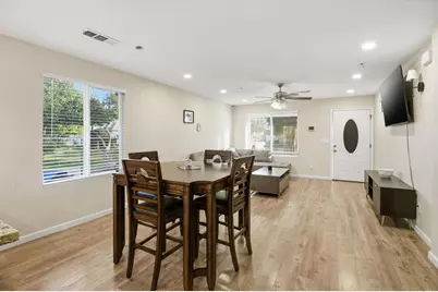 243 Angelus St, Turlock, CA 95380 - Photo 7