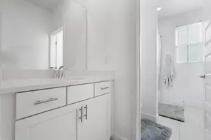 10363 Shorecliff St, Stockton, CA 95219 - Photo 25