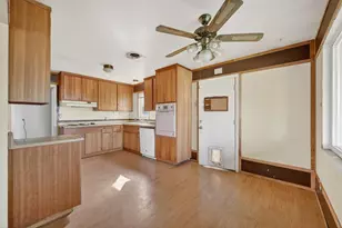 1014 Coloma Way, Roseville, CA 95661 - Photo 9