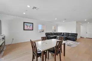 7041 Overlook Wy, Stockton, CA 95219 - Photo 23