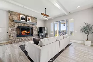 2001 Salmon Valley Ln, El Dorado Hills, CA 95762 - Photo 23