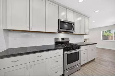 7517 Farmgate Way, Citrus Heights, CA 95610 - Photo 17