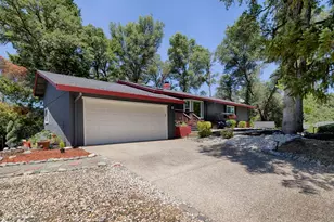 23748 Maple Ct, Lake Of The Pines, CA 95602 - Photo 3