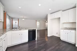 9 Captains Gate Pl, Sacramento, CA 95835 - Photo 13