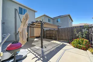 9 Captains Gate Pl, Sacramento, CA 95835 - Photo 33