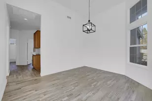 2004 Falls Dr, Yuba City, CA 95993 - Photo 9