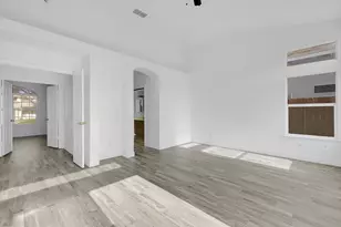 2004 Falls Dr, Yuba City, CA 95993 - Photo 33