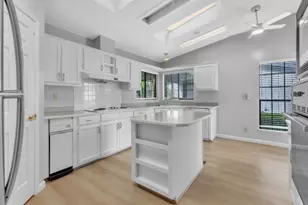 Daisy Ln, Citrus Heights, CA 95621 - Photo 11