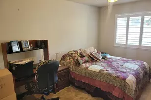 7407 Sunborough Ln, Sacramento, CA 95828 - Photo 19