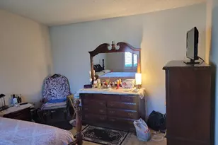 7407 Sunborough Ln, Sacramento, CA 95828 - Photo 13