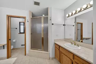 14 Rose River Ct, Sacramento, CA 95831 - Photo 21