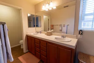 401 Picasso Way, Folsom, CA 95630 - Photo 21