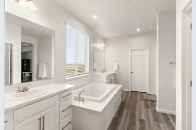 1725 Harry Lorenzo Avenue, Woodland, CA 95776 - Photo 23