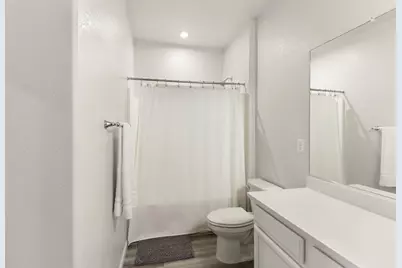 1725 Harry Lorenzo Avenue, Woodland, CA 95776 - Photo 47