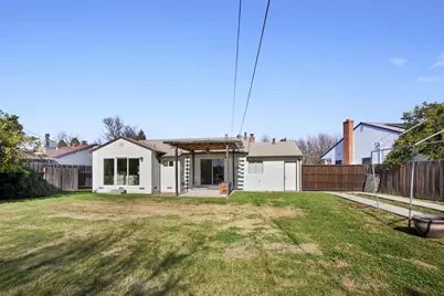 2408 Roslyn Way, Sacramento, CA 95864 - Photo 39