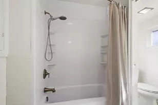 2408 Roslyn Way, Sacramento, CA 95864 - Photo 21