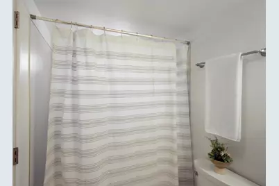 2408 Roslyn Way, Sacramento, CA 95864 - Photo 27