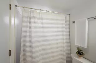 2408 Roslyn Way, Sacramento, CA 95864 - Photo 27