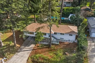 10365 Hanging Wall Dr, Grass Valley, CA 95945 - Photo 3