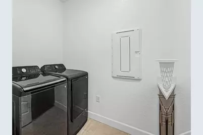 6641 Kaweah Lane, Stockton, CA 95219 - Photo 19