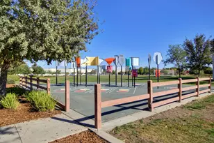 2857 Maybrook Dr, Sacramento, CA 95835 - Photo 51