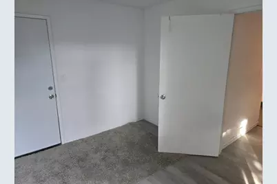 5765 Nina Way, Sacramento, CA 95824 - Photo 9