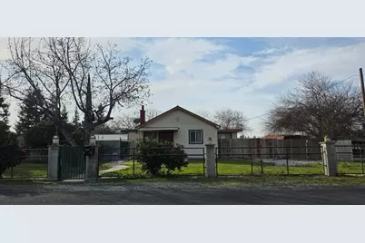 2561 Michigan Avenue, Modesto, CA 95358 - Photo 1