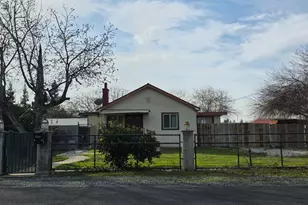 2561 Michigan Ave, Modesto, CA 95358 - Photo 1