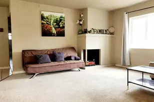 6109 Laurine Way, Sacramento, CA 95824 - Photo 3