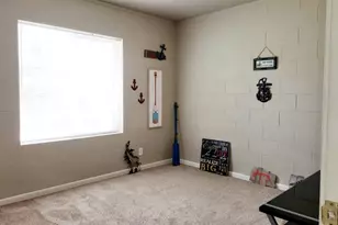 6109 Laurine Way, Sacramento, CA 95824 - Photo 13