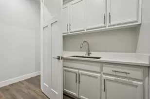 8497 Mallee Cir, Fair Oaks, CA 95628 - Photo 13