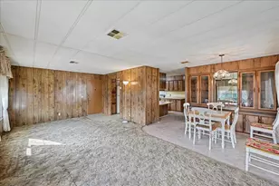 Hibiscus Ave, Sacramento, CA 95828 - Photo 9