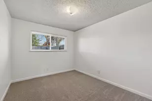 1913 Belcot Rd, Sacramento, CA 95825 - Photo 15