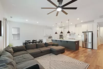 2446 Paramount Ln, Manteca, CA 95337 - Photo 7