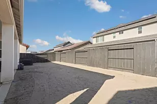 2446 Paramount Ln, Manteca, CA 95337 - Photo 31