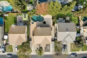 2055 Tahoe Cir, Tracy, CA 95376 - Photo 5