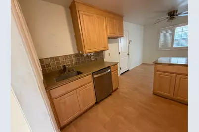 1054 Steinway Avenue, Campbell, CA 95008 - Photo 7