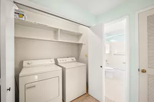 9101 Newhall Dr, Sacramento, CA 95826 - Photo 11