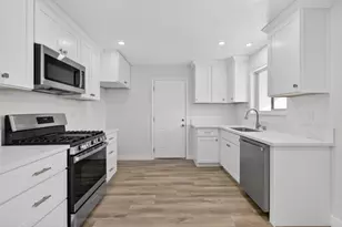 3807 32nd Ave, Sacramento, CA 95824 - Photo 5