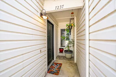 7237 Cinnamon Circle, Citrus Heights, CA 95621 - Photo 3