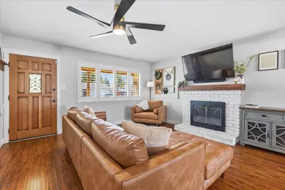 7228 Escalante Way, Citrus Heights, CA 95610 - Photo 5