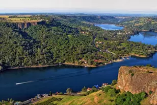 2307 Arrowhead St, Copperopolis, CA 95228 - Photo 15