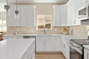 2307 Arrowhead St, Copperopolis, CA 95228 - Photo 15