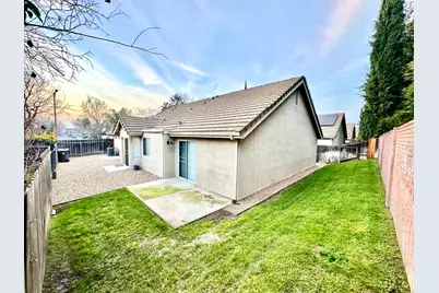 9656 Twin Creeks Avenue, Stockton, CA 95219 - Photo 47